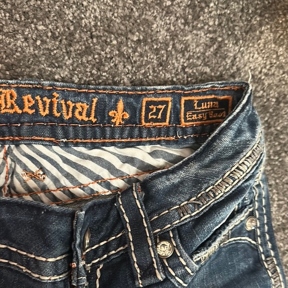 Rock Revival Blue Jeans with Contrast Stitching - Picture 3 of 3